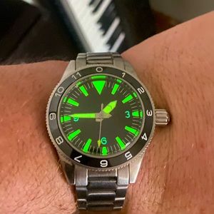 CUSTOM BUILT DIVE WATCH